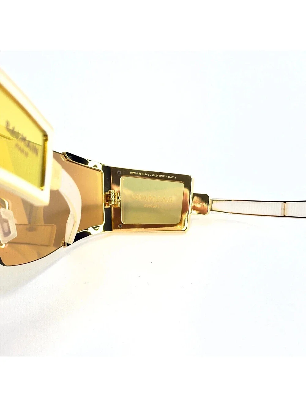Akoni Balmain Eyewear  Wonder Boy III Oversized Gold Sunglasses Shield JAPAN